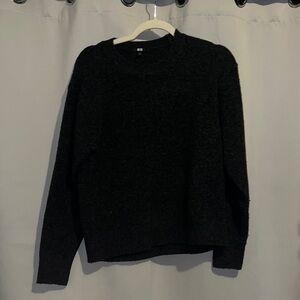 Uniqlo Soufflé Yarn Sweater Grey